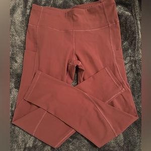 EUC Ewedoos leggings.  2 side pockets and a small waist band pocket.